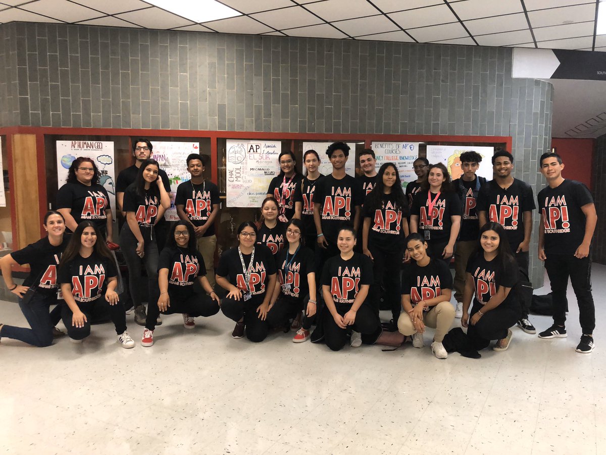 JoetteViggiano's tweet image. @Southridge_SHS @SpartanMagnet We have it all @TheRidge #GamingDesignAnimation #CodingAppDevelopment #BusinessInnovationManagement #CriminalJustice #APCapstone #AcademyOfHealthSciences #YourChoiceMiami