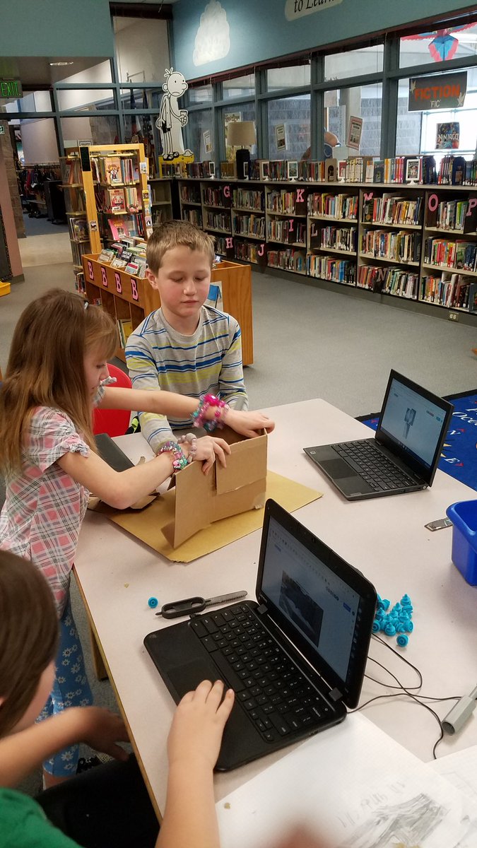 ElkElementary's tweet photo. 3rd graders design a garden for our school #DesignThinking #jeffcogenerations https://t.co/8HjrmltKKd