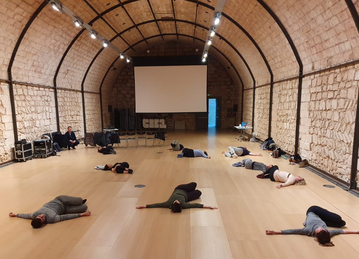 esbaluardmuseu's tweet photo. Avui seguim amb #CosIGenere! Sessió pràctica on hem treballat l'expressió corporal a partir de la #performance amb Maite Villar d'@ESADIB i visionat de resultats a l'Aljub @ceppalma https://t.co/SSoanJ3OAf