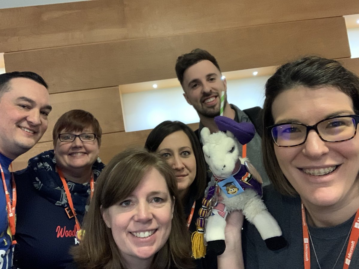 DComasBaez's tweet photo. Llama make the world a better place? Let’s do this! #SDGs #MIEExpert #roadtoredmond #undergroundsummit @Flipgrid https://t.co/LKiEMGRxYd