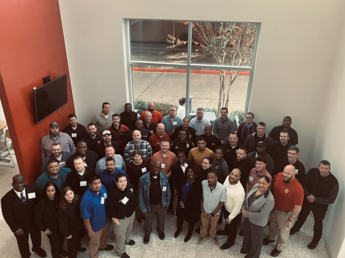 IACLEA_Members's tweet photo. That’s a wrap on #FLSI2020. Thank you to all our wonderful participants and instructors that made it such a successful week. And a special thanks to our amazing host @UofHPolice. Now we turn our attention to #EDI2020 in Reno in March. Hope to see you there! https://t.co/0kqb24zHZb