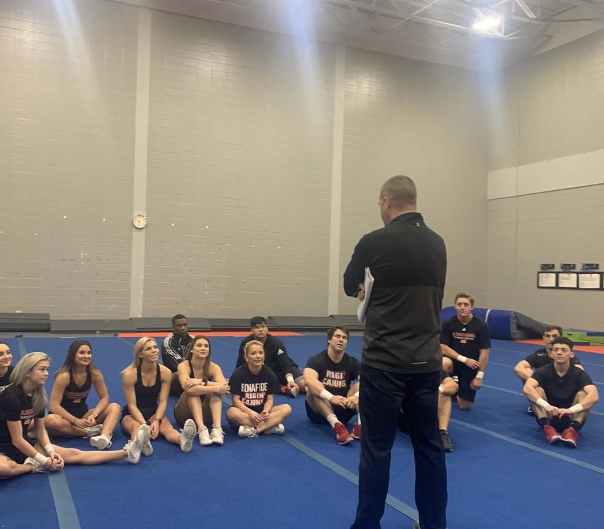A HUGE thank you to our Head Football Coach @coachbnapier for coming by practice today with words of wisdom and encouragement! #GeauxCajuns