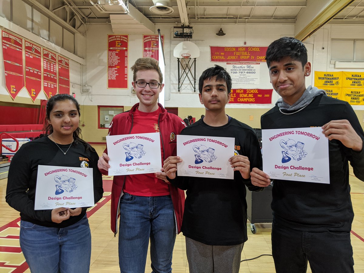 Congratualtions to our design challenge winners. <a href="/EngineeringTmrw/">Engineering Tomorrow</a> #shinebrightedison <a href="/Edison_HS/">Edison High, NJ</a>