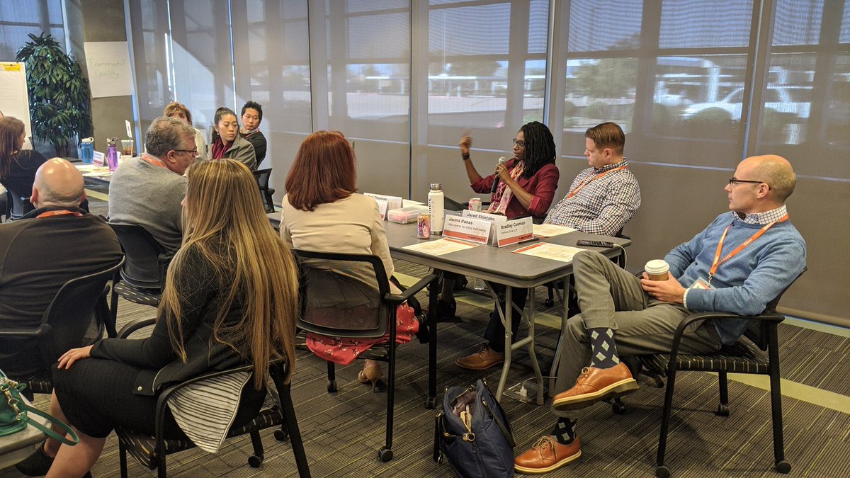 VLeadership's tweet photo. How do place-based factors impact life expectancy? What about the economy? Housing market? Access to healthy foods? What's being done across the Valley to address our most pressing health issues? #VLInstitute explores their own life expectancy in Arizona. https://t.co/p34PCVWOnz