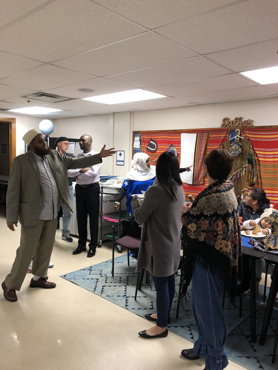 MPS_JusticePage's tweet photo. Coffee with the Principal—Celebrating our East African families and culture #Fridaygreeters https://t.co/tRLlYY86vM