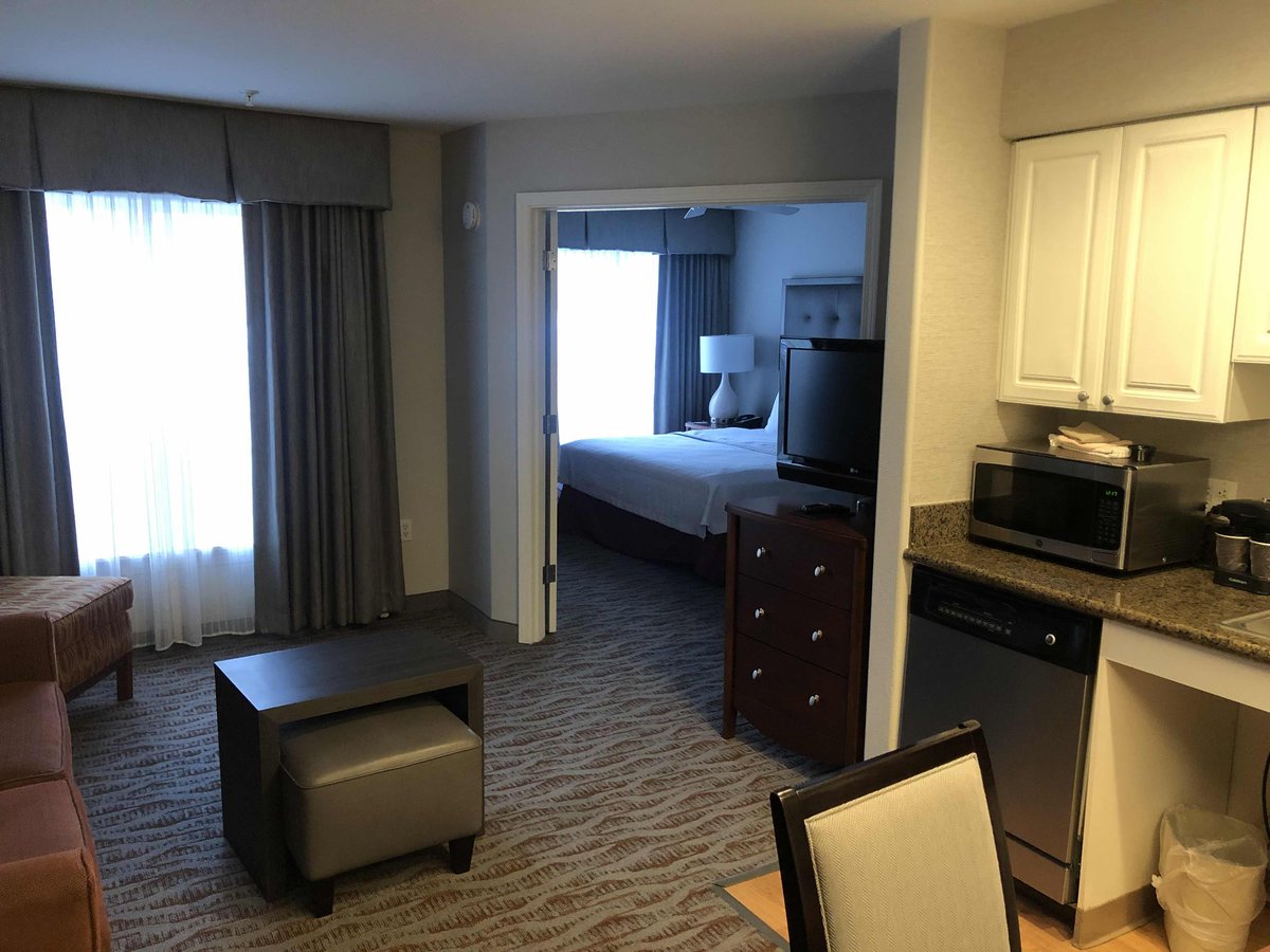 SVVEETUMS1's tweet photo. PORTLAND MEGA UPDATE #2:

We are SO excited to partner with Homewood Suites by Hilton Vancouver-Portland to bring you an AMAZING deal for those of you looking for lodging during your stay!

$119/night for a KING SUITE, sleeps 4! #PvPHotel

Details in comments! #GirlsThatPvP https://t.co/CuPqXJ09jQ