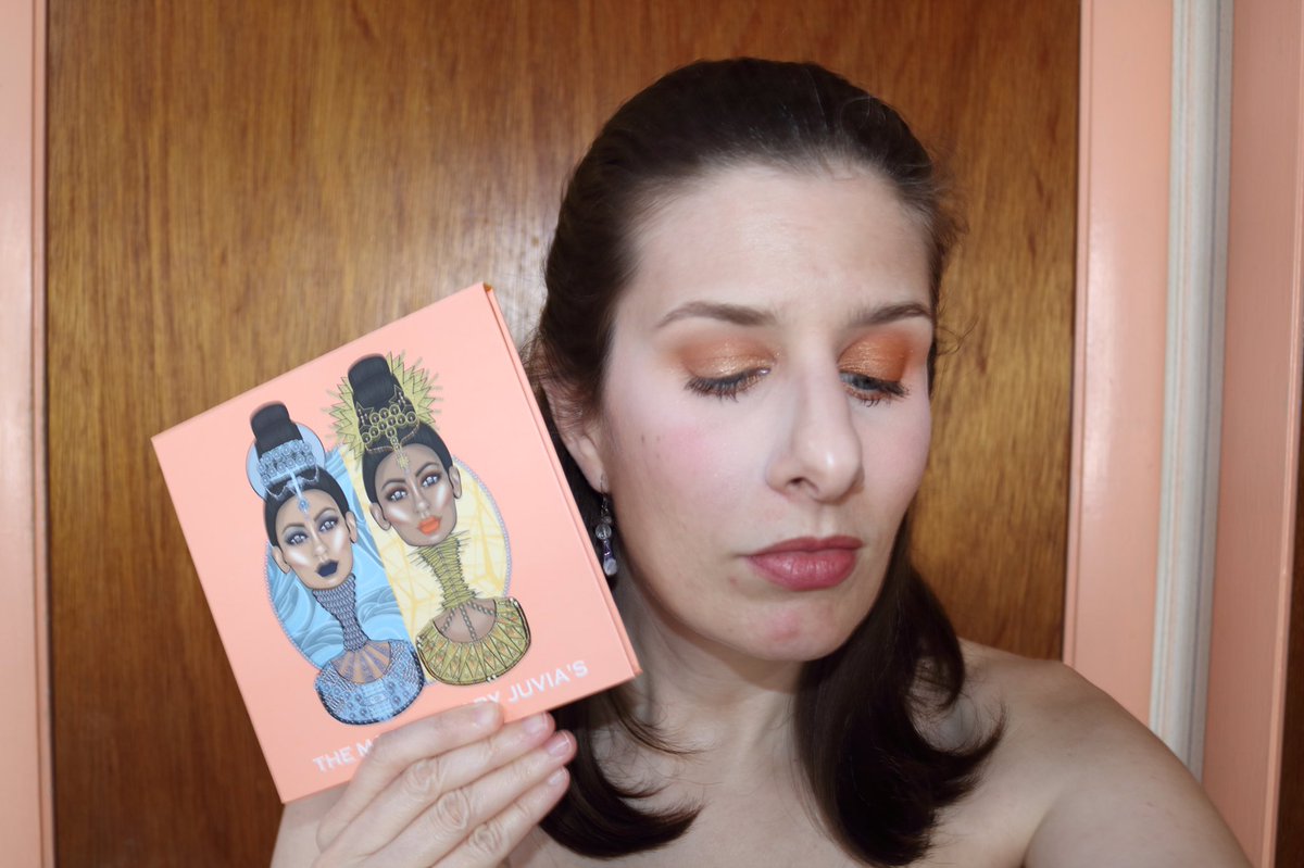 OSP_FL's tweet photo. Two neutral eye looks using the @juviasplace #themagicmini palette. This is day 5 of my neutrals series using colorful palettes. https://t.co/8H2RGGtM7m
