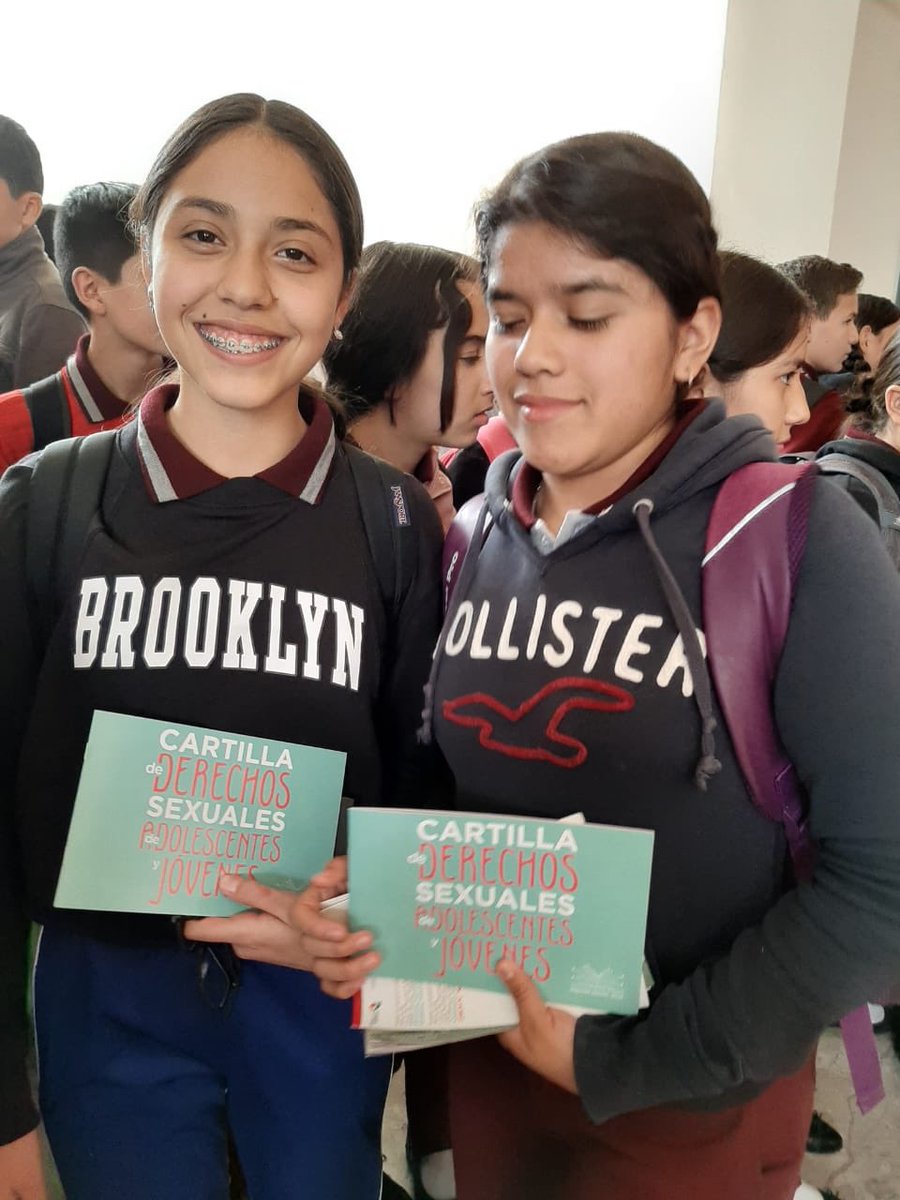 MukiraOrg's tweet photo. Feliz año! El presente es feminista. https://t.co/b5GTte3S9n