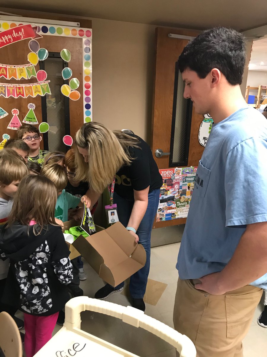 mbINCubator's tweet photo. All OTM Crate orders are being delivered to the elementary school students today! Thank you to all families that supported their business!  Go Spartans! #spartanbiz @mtnbrookhs https://t.co/rQYrU9LevG