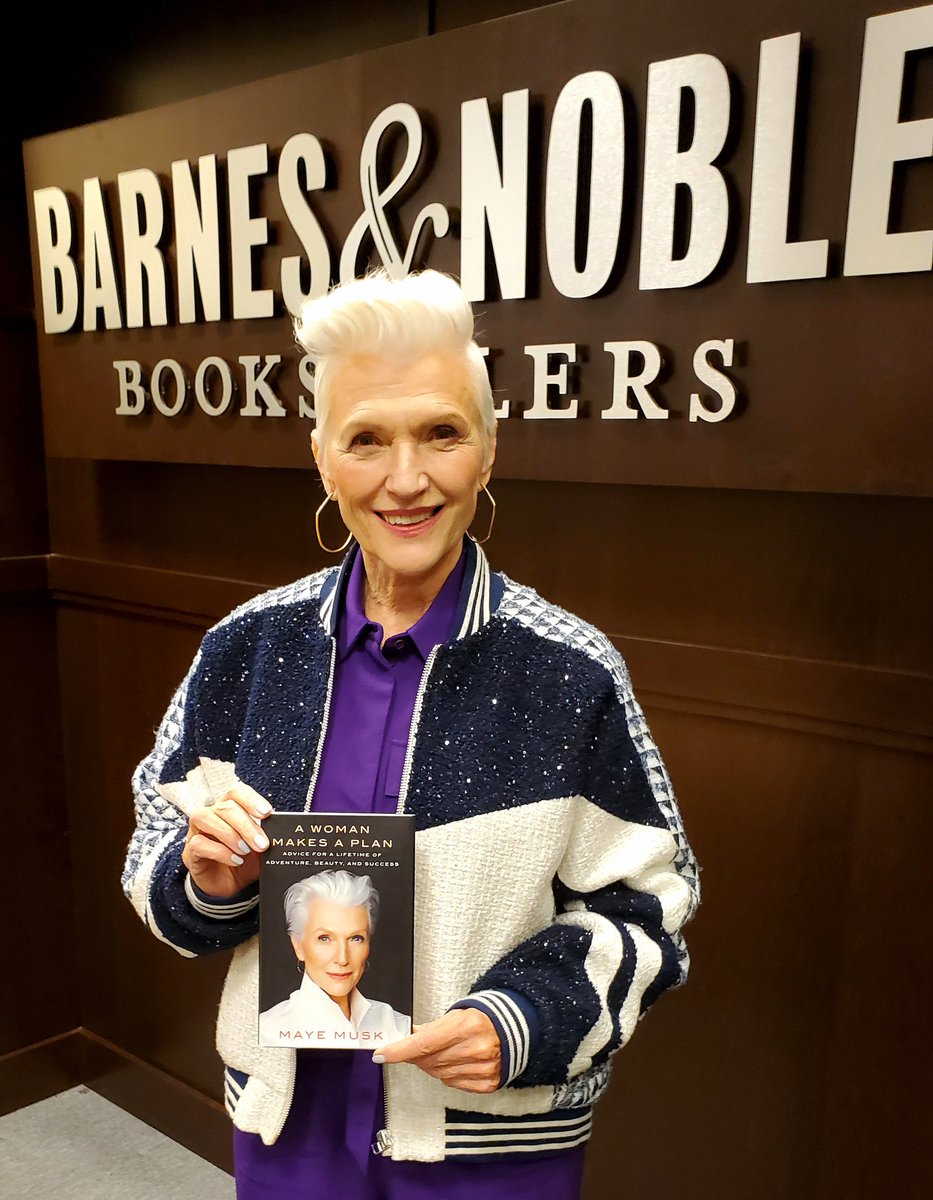 Barnes Noble Events The Grove On Twitter Thank You Mayemusk