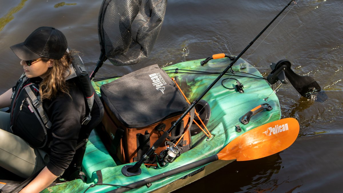 Pelican Catch 110HDII, Pelican ExoCrate ™ fishing bag, Pelican paddle! 