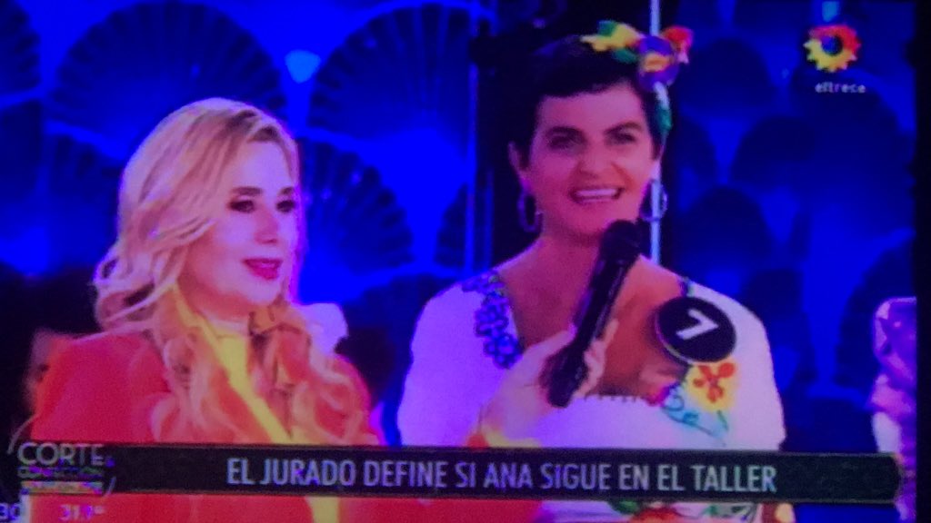 MariaIrigaray's tweet photo. Esta mujer con ese carácter, es mi mamá. Verla en Canal 13 mostrando su personalidad, sin inhibirse me parece genial. 
Es un ejemplo de que la edad no es ningún obstáculo. #ANAdelCAMPO #CorteYConfeccion @2019Corte @AndreaPolitti @BENITOfz @matildablanco @VerodelaCanal https://t.co/iqCUZ6srsk