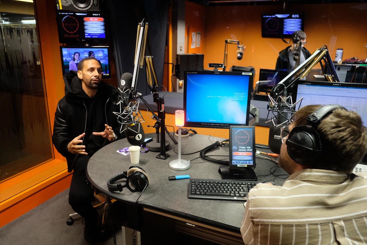 Good day promoting the Get Smart About Play Campaign... talking all things gaming &amp; parenting!
🎮
<a href="/uk_ie/">Ukie</a> 
 askaboutgames.com