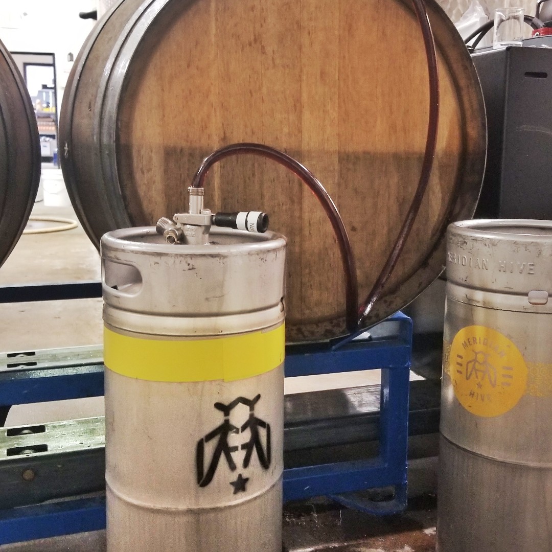 MeridianHive's tweet photo. We’ve got a brand spankin’ new pilot in the Taproom this weekend: Barrel-Aged Voyager. Come try this 2018 vintage Voyager that has been soaking in an oak barrel for over a year. Supplies are limited, don’t miss out!🍻 #limitedtime #meadinaustin #madeinaustin https://t.co/YzOwiDQV42
