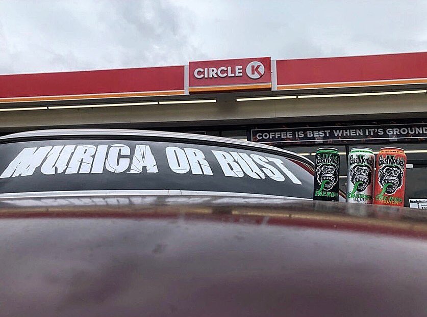 gasmonkeyenergy's tweet photo. The 56’ Mercury wouldn’t start this morning, they’ve had 2 breakdowns &amp; almost ran out of the fuel!

But @patrioticguy and his buds still made it to @circlekstores in Kaufman TX!

Now that’s dedication!

Only 45 more miles to @gasmonkeygarage!

Do you think they can make it? https://t.co/iBIE8PqYg3