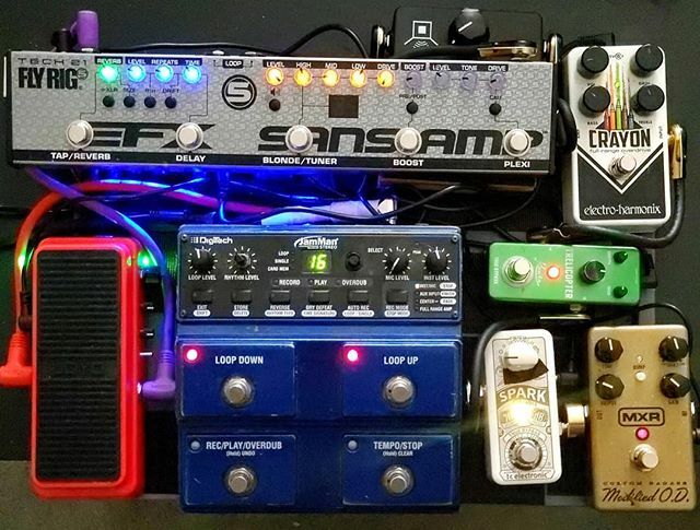 When you have six performances @thenammshow some direct into a pa :( some into a Supro :) and only have an 18" under the seat bag for your pedal board.

Schedule:
Wed 15th Marriot Stage 11pm
<a href="/sennheiser/">Sennheiser</a> Booth 14108
Thurs 5pm
Fri 1:30
Sat 1:30 
Sat 2:30 w… ift.tt/35GMB5R