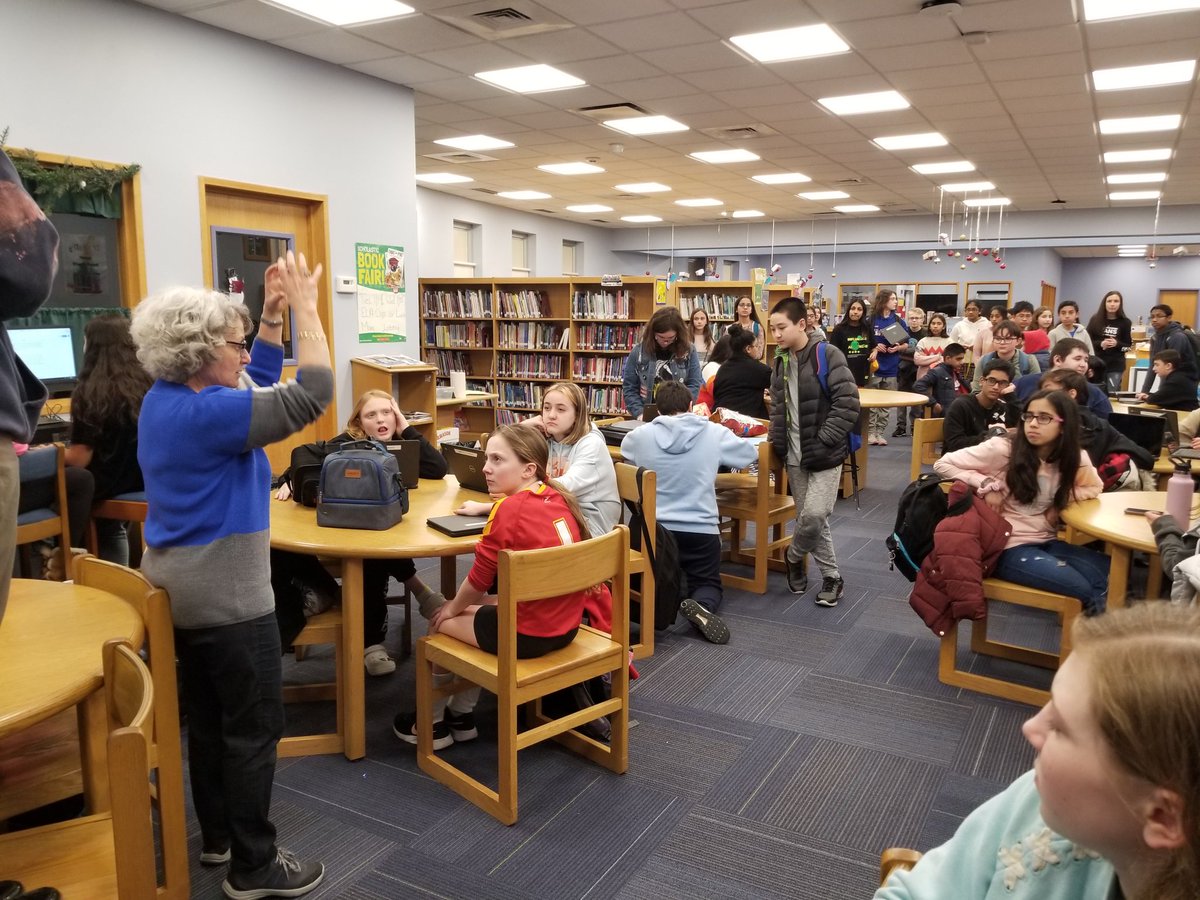 A. Dervisi tweet media