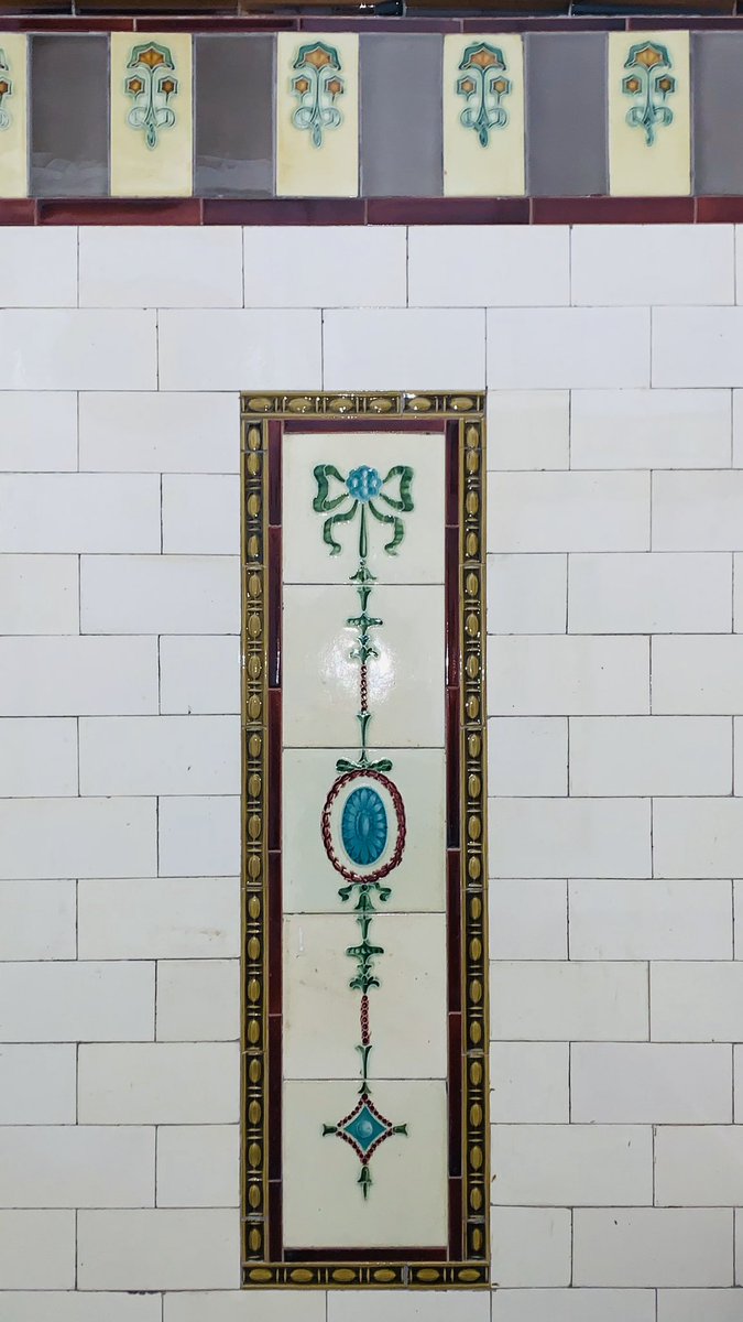 annamehta73's tweet photo. @TnmntTiles @colinmonie @GlasgowHeritage @GlasgowWEToday @janglingspace @southsidehap @ExtraSouthside @TenementHouse11 Yorkhill https://t.co/Obtkfx0qPk