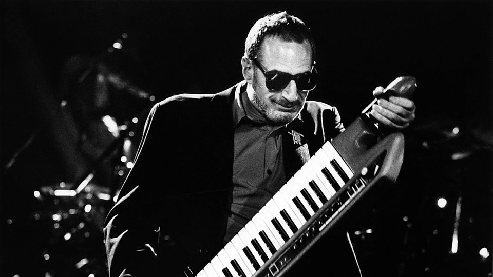 Happy 72nd birthday to the coolest guy in the room, The Nightly himself, Donald Fagen. 