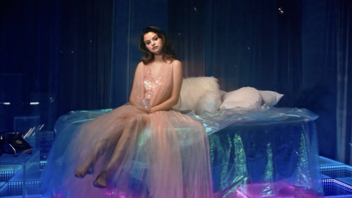MusicNewsRumor's tweet image. Selena Gomez has released the official music video for the title track from her brand new album, #Rare! Watch the song’s iridescent new video here: youtube.com/watch?v=ia1iuX… #SGRare