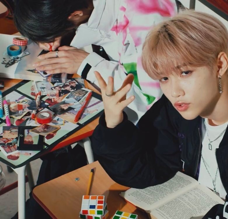 youroppav's tweet photo. ВНИМАНИЕ
Уджин появился в клипе StrayKids - Gone Days 
#StrayKids #kpop https://t.co/m4YUnQTawH