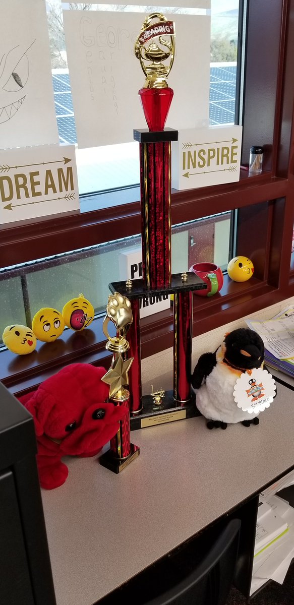 Rodriguez_25bve's tweet photo. So proud of my students- our goal was to try to earn all three, and we did!! First place in Reading, second place in attendance and third in JIJI. #awesomescholars, #makegoalsandachievethem, #schoolisfun @BelleviewDogs https://t.co/ATJyNNnT3v
