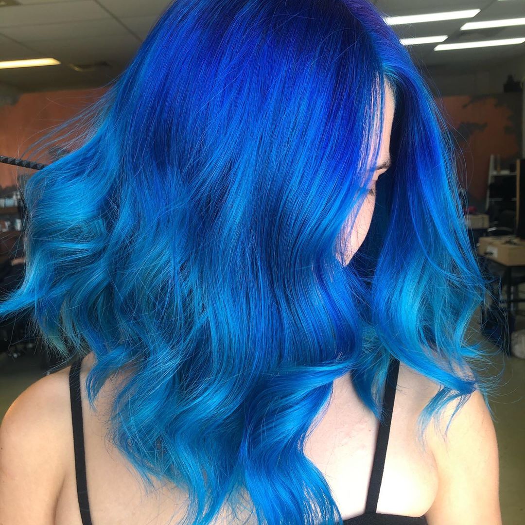 WellaEducation's tweet image. #PROtip:
Want max vibrancy from your fave #ColorFreshCreate shades? Process for 30 minutes before rinsing, then skip the shampoo! @ceriseshairartistry
.
#wellahair #wellalife #wellaeducation #stylistspotlight