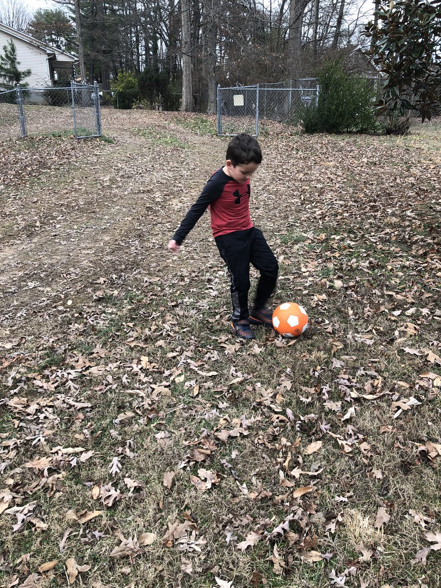 megan_sRES's tweet photo. Just got home and already had to get out and play. Thanks @pe_spotlight and @RESTigers for giving us this opportunity! It’s so much fun!!   #RESROARS https://t.co/BY75E68o4o