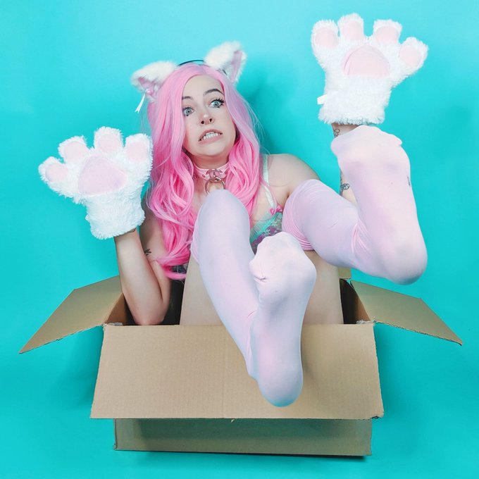 Watch Rusty Fawkes's leaked NSFW photo on TwXstars