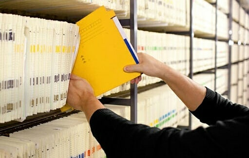 PRINTAR2's tweet photo. Administre sus archivos ahorrando TIEMPO, ESPACIO y DINERO con nuestro sistema de carpetas colgantes y comience el año haciendo crecer su negocio. Consultenos! https://t.co/aEI4OCcAPj