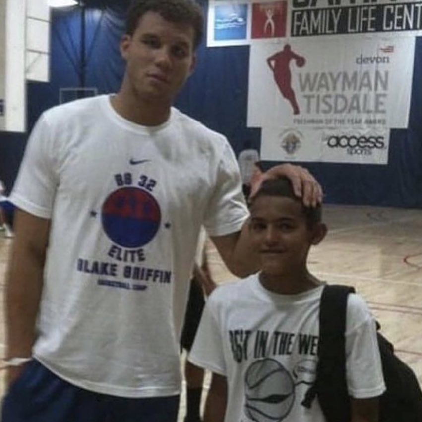 SamiOnTap's tweet photo. Yes this is Blake Griffin and Trae Young 🤣 💀 https://t.co/WRywYcswiZ