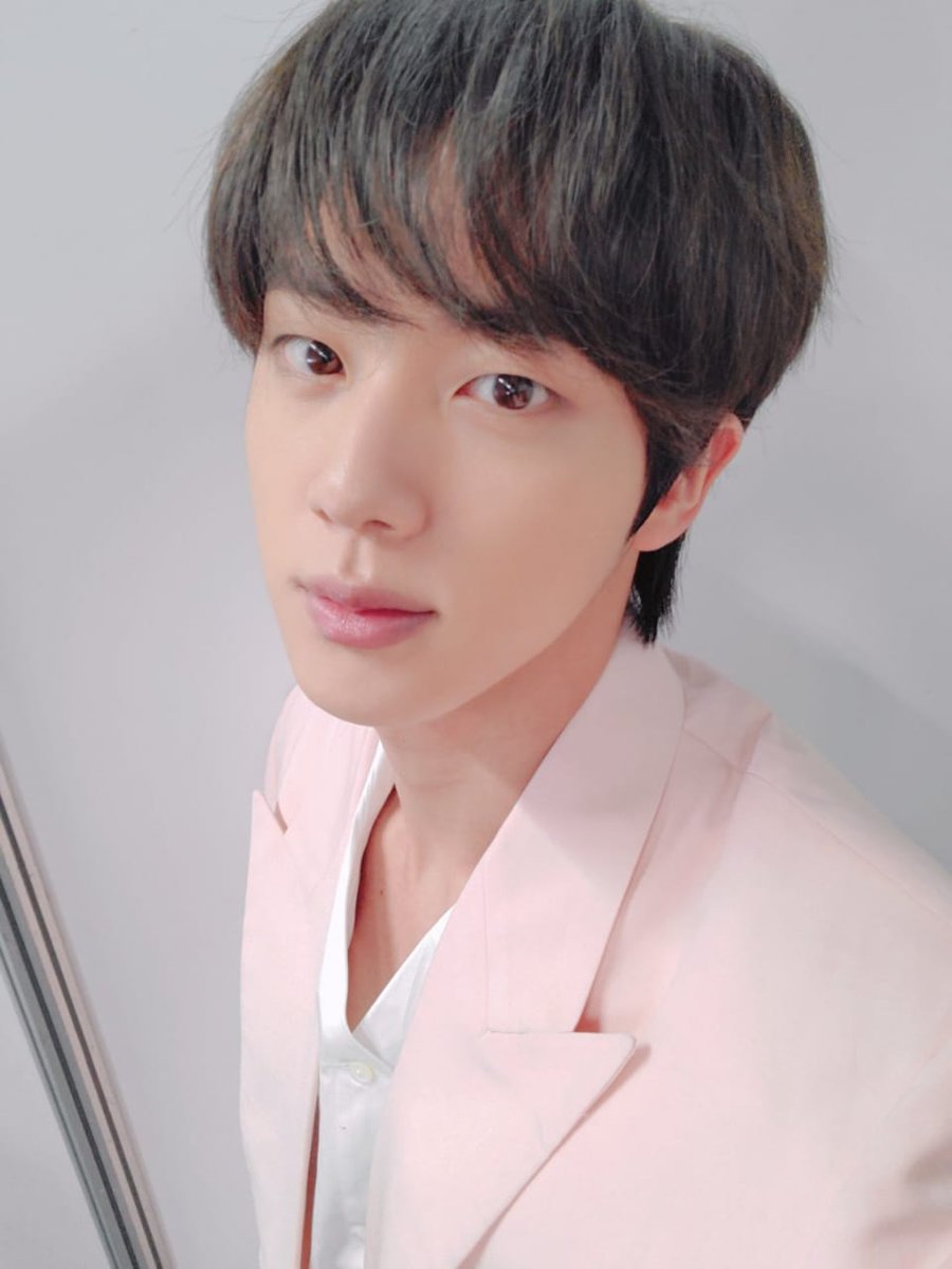 ArmyLitzy's tweet photo. @zairana Y las disculpas para cuando?
No creo que sea tan difícil disculparte por el medio en el que metiste la pata, sabes que una disculpa no te va a hacer menos?#morfi #telefe #morfidisculpate @BTS_twt https://t.co/GBBdjMvE8n