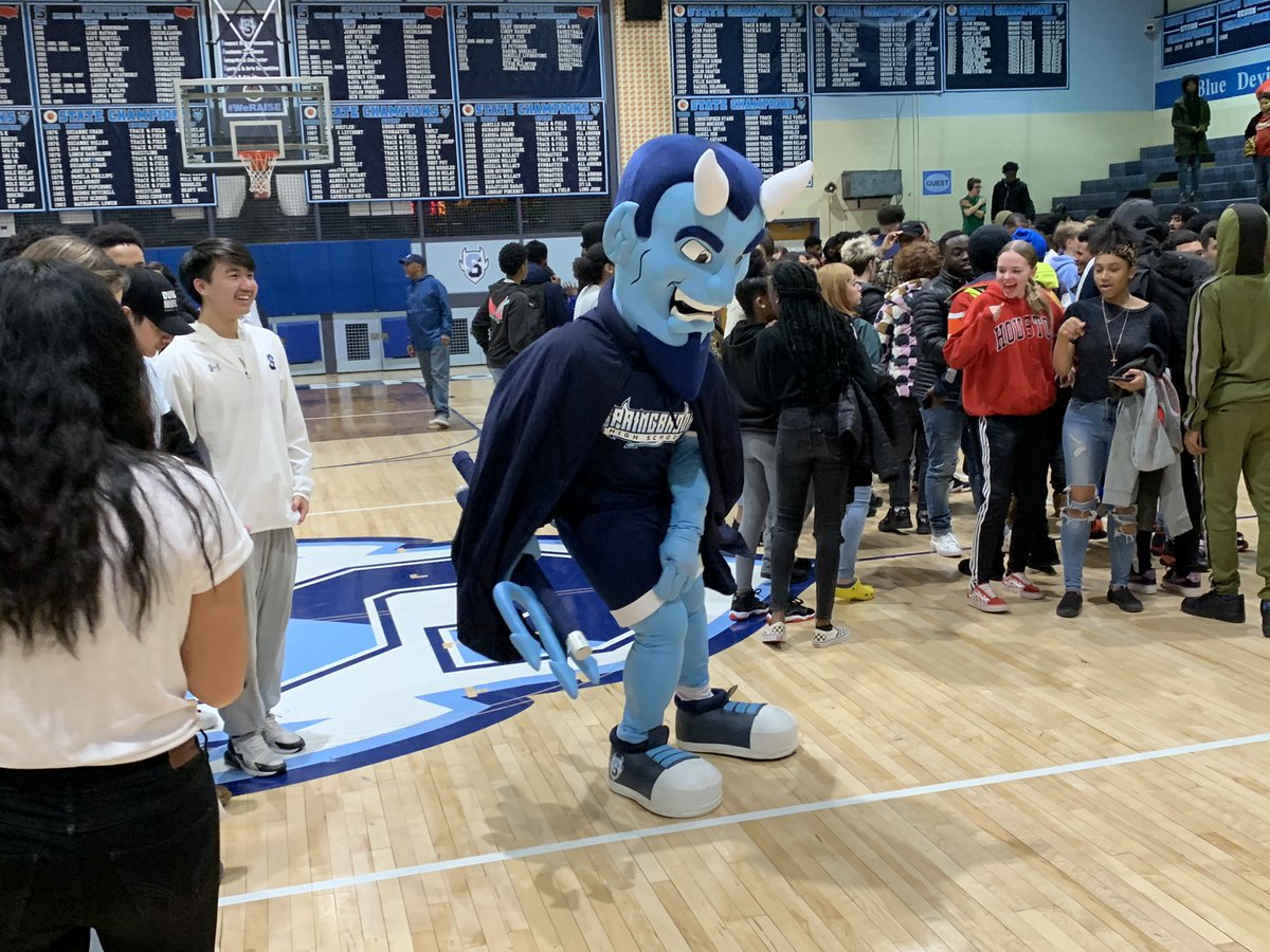 BrookSports's tweet photo. Congratulations to Varsity Boys Basketball on their win over Blake tonight! Great crowd, spirited atmosphere, and two hard-working teams. Great job by all involved!! Special shoutout to Mr. Jones and the drum line for ROCKING the place!!#WeRAISE #bePAID https://t.co/YMeoOGx4TL