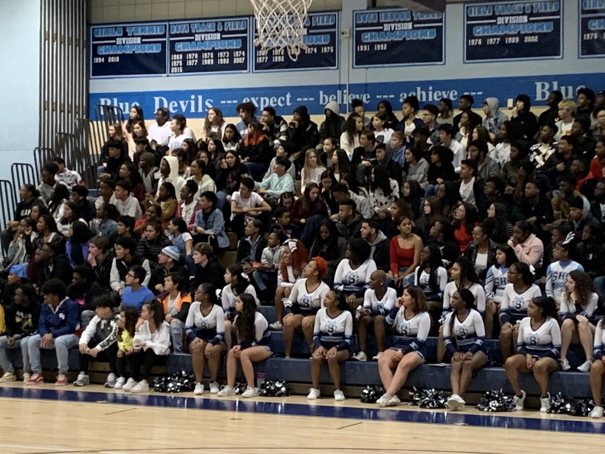 BrookSports's tweet photo. Congratulations to Varsity Boys Basketball on their win over Blake tonight! Great crowd, spirited atmosphere, and two hard-working teams. Great job by all involved!! Special shoutout to Mr. Jones and the drum line for ROCKING the place!!#WeRAISE #bePAID https://t.co/YMeoOGx4TL