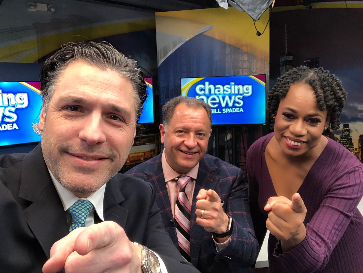 Lisardurden's tweet photo. I’m an #APlusPanel #Contributor @ChasingNews w/@RBianchiEsq & host @BillSpadea. #JillianMichaels wasn’t totally wrong. Y’all, can we keep it all the way real? #Lizzo is morbidly obese. Now #ThisIsASippableMoment!🍷WATCH 2NITE, 1/9/20, 11p @My9NJ; 1a @fox5ny. #SocialCommentator! https://t.co/OOD4W1sCm2