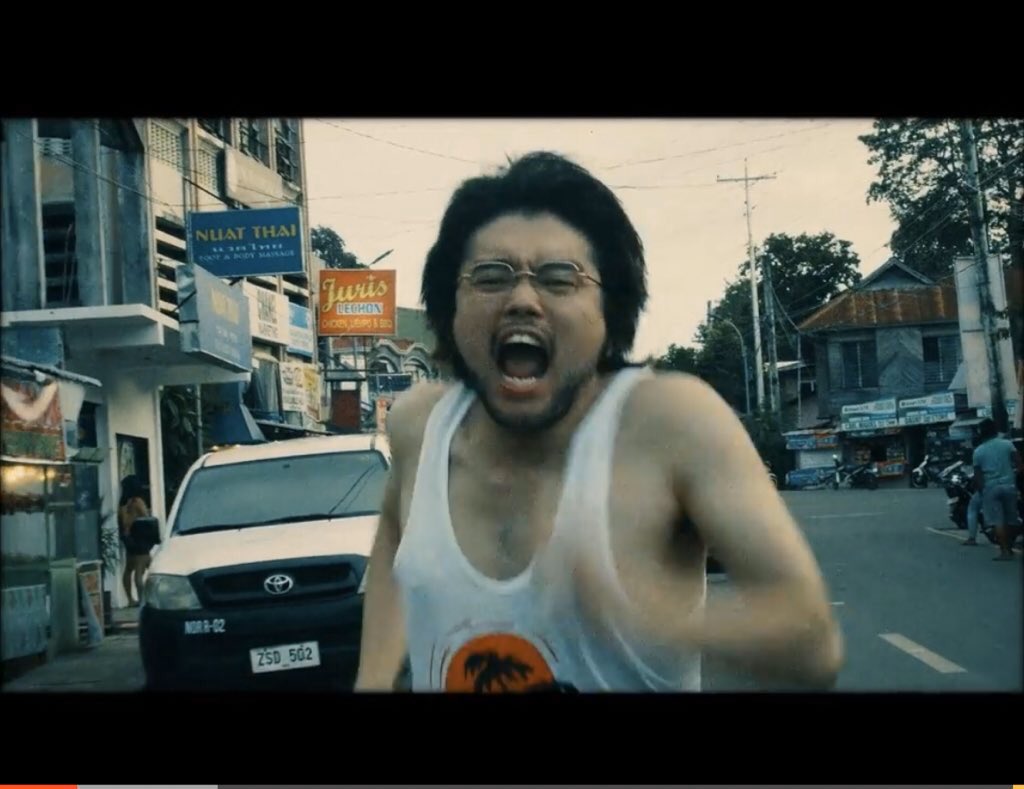 King GnuのTeenager foreverのMVっぽいタンクトップ （King Gnu