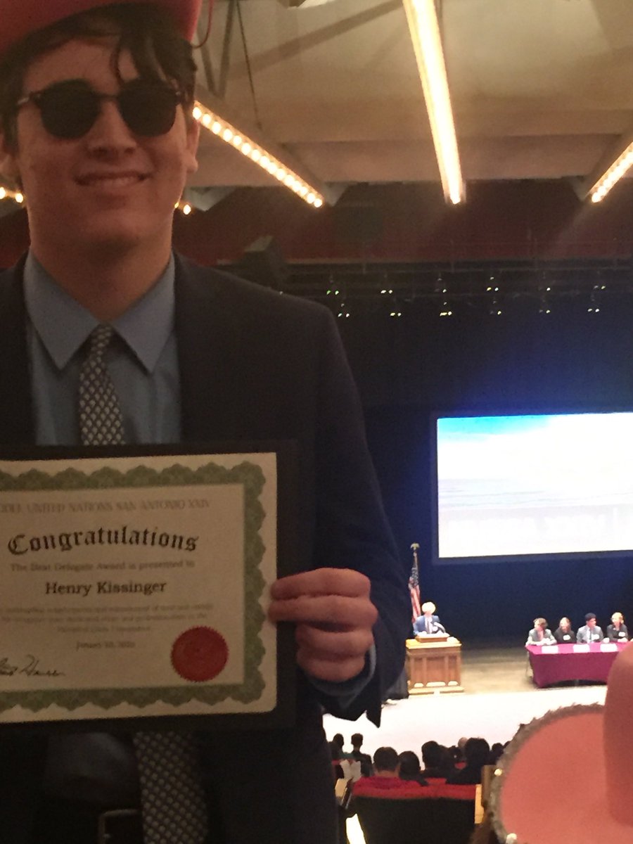austinhighmun's tweet photo. Best Delegate @#MUNSA! https://t.co/6GOA0hqDtK