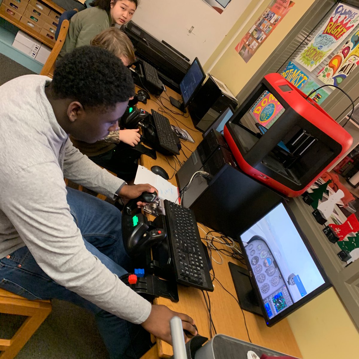 hmsmacon's tweet image. “Ready for takeoff in 3, 2, 1” #futurereadylibrary, #hmsvip, #bibbvip, #hmsmedia