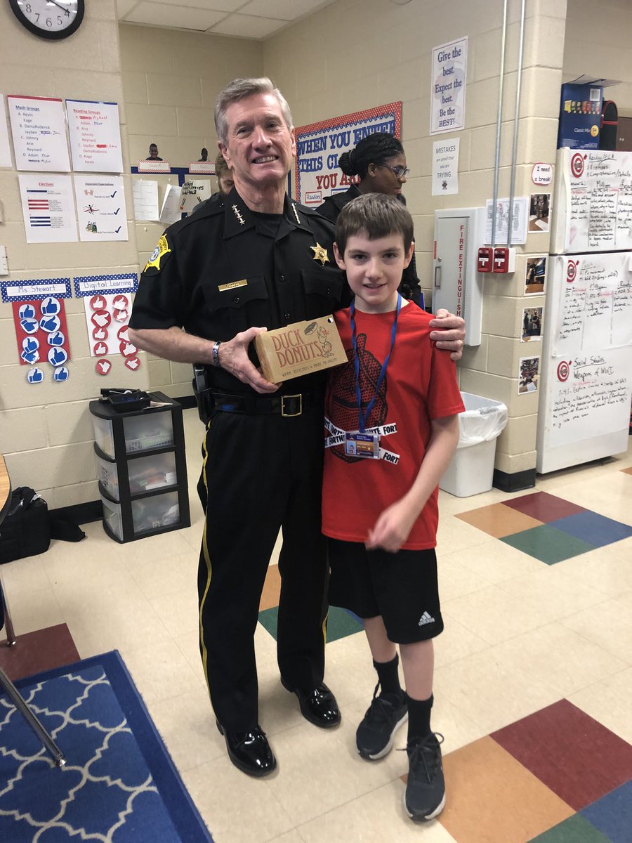 SeeTheAble1's tweet image. Thank you SO MUCH to #SheriffLott, @Gavin_Walmsley and @emy_k9 from @RCSD for coming to see us!!! We learned so much AND had fun!!! 💙⚔️❤️🐕👮🏻‍♂️#SeeTheAble #CommunityPolicing @CraytonMiddle