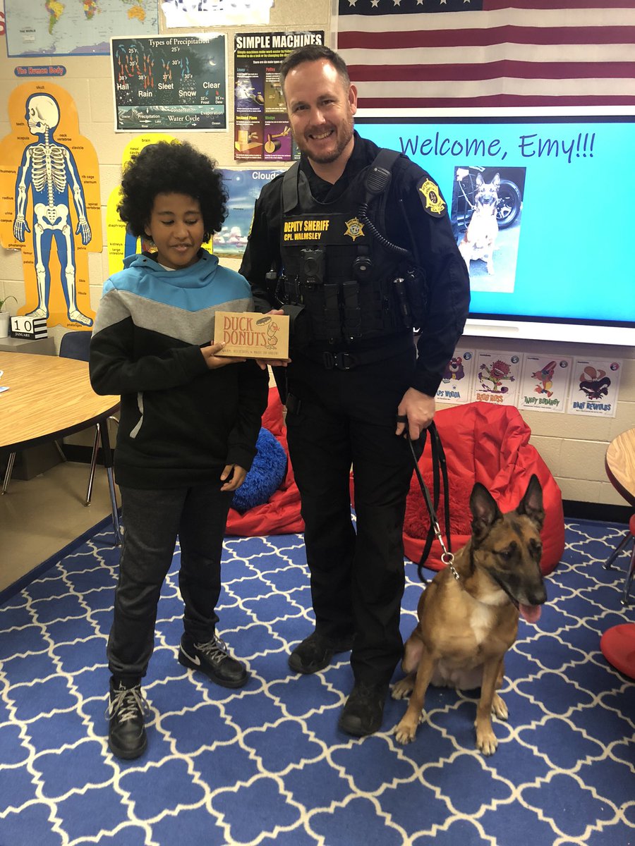 SeeTheAble1's tweet image. Thank you SO MUCH to #SheriffLott, @Gavin_Walmsley and @emy_k9 from @RCSD for coming to see us!!! We learned so much AND had fun!!! 💙⚔️❤️🐕👮🏻‍♂️#SeeTheAble #CommunityPolicing @CraytonMiddle