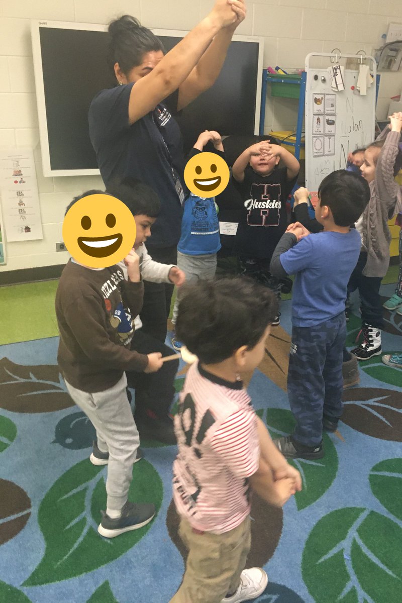 MsSuzanne_HIA's tweet photo. A big thank you to Ms. Patty who taught us the importance of exercise today. We were also brave enough to try broccoli. #hiawathapride https://t.co/EgfS4ZJj31
