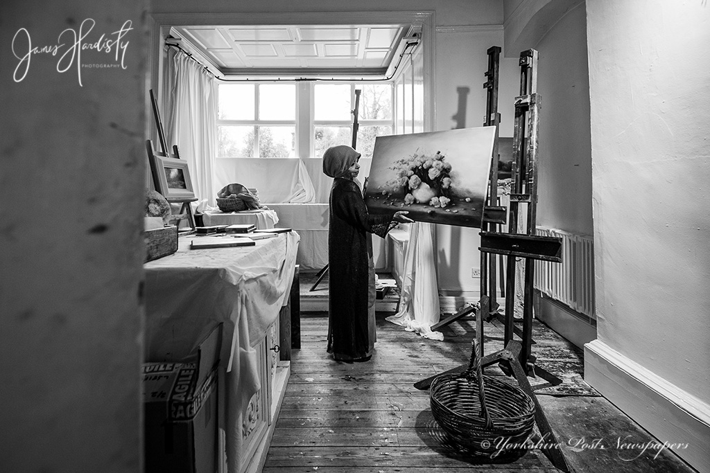 YPinPictures's tweet photo. #Leeds #artist Judith Levin @LevinGallery cover image #YorkshirePostMagazine @yorkshirepost @mikegauntdesign @BondChris73
@YorkshireStyleQ #YPMag she maybe petite her work is #grand #fantastic #BoldandBeautiful very inspiring #buyapaper #Yourpaper @MarisaCashill #yorkshire #art https://t.co/4p6t3Ea0TV