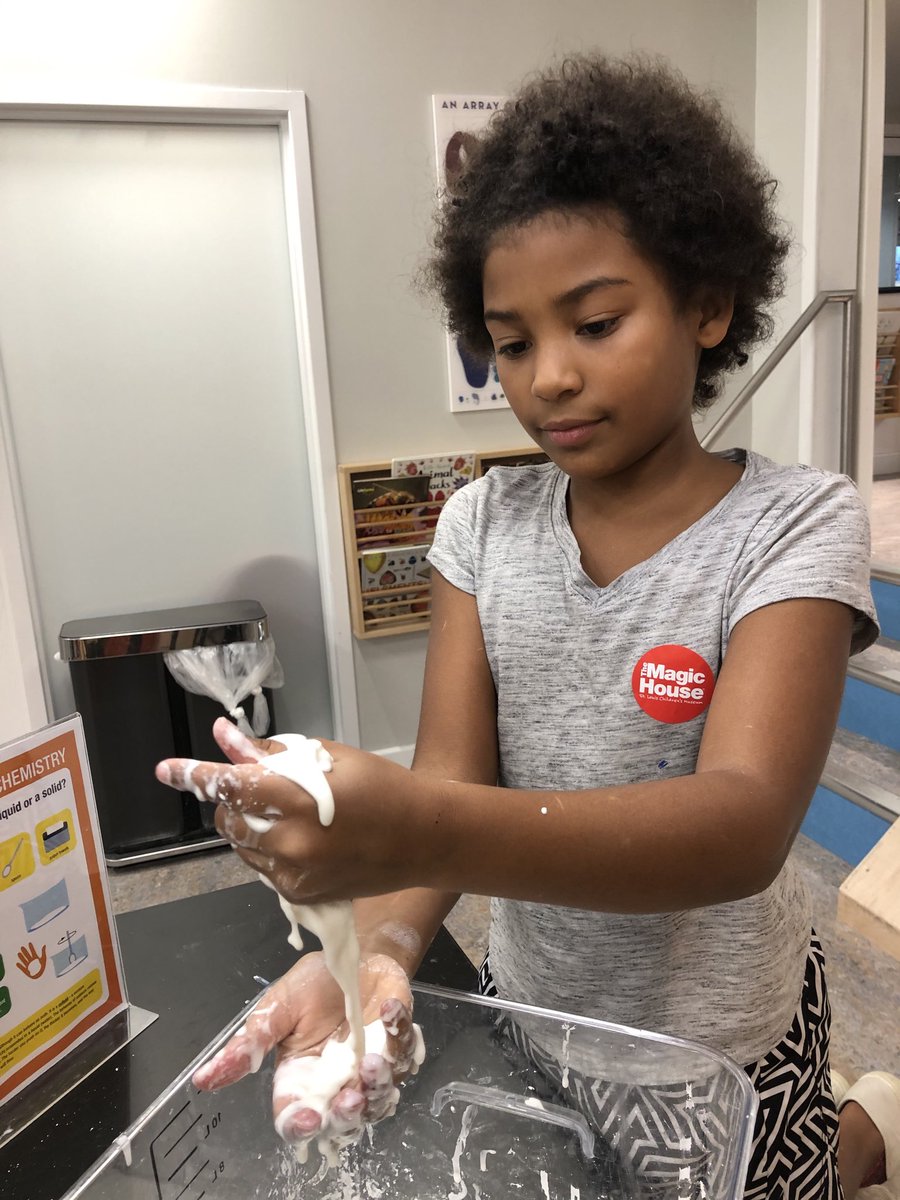 LindquistSherri's tweet photo. Kaelyn having some fun with oobleck at The Magic House.  #TheMagicHouse https://t.co/P8GvcrZBsP
