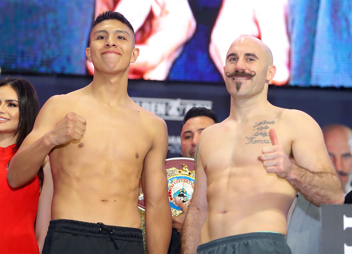 GoldenBoyBoxing's tweet photo. Time for war 🥊 

Claim your corner  #TeamMunguia or #TeamOsullivan 

LIVE 👉@DAZN_USA  tomorrow @ 8pm CST / 6pm PST 😎 https://t.co/sNmuWT1o5O