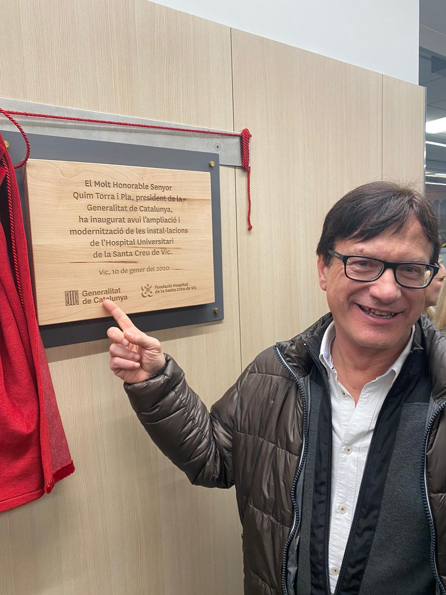 xevifarres's tweet photo. Inauguració oficial de l'ampliació i remodelació de l'Hospital Sta.Creu de Vic. Sumant complicitats: païs, ciutat i  institucions. MH President @QuimTorraiPla Consellera @albaverges @EbaCentelles @salutcat https://t.co/3xnTFu2x6c