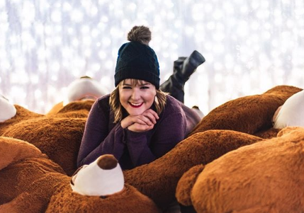 A cuddle with a teddy bear a day keeps the doctor away!  

📸  shannon.nell on IG

#GlowToronto #ShareTheGlow