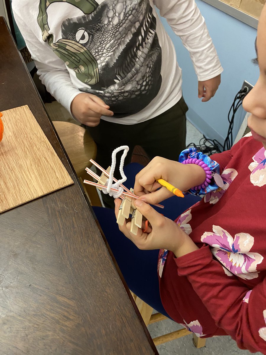 NickSiudela's tweet photo. Had a blast in #STEM enrichment today @frps_Letourneau #ELLs #studentengagement building a a vehicle to transport our cargo across a zip-line. #STEMeducation #studentvoice #STEAM https://t.co/dwhRCn0rGi