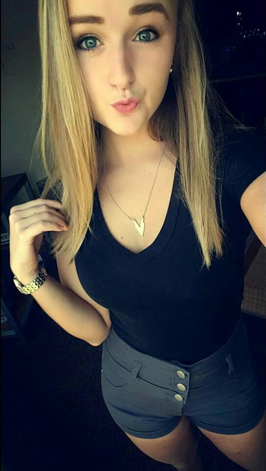 Sexy Girls Bot on Twitter "Cute blonde photo Sexy Girls Bot on Twitter "Cute blonde