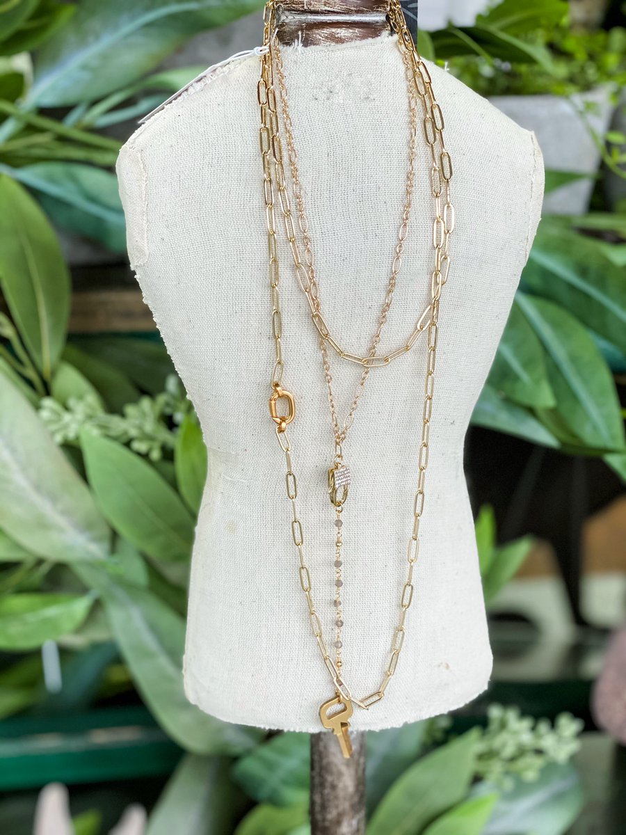 sullivansgifts's tweet photo. We are swooning over the latest pretties from @loveaoms. The trendy locks and keys are flying out the door! #giftideas #loveao #locksandkeys #shopsullivans https://t.co/RoLb5E3Wvu