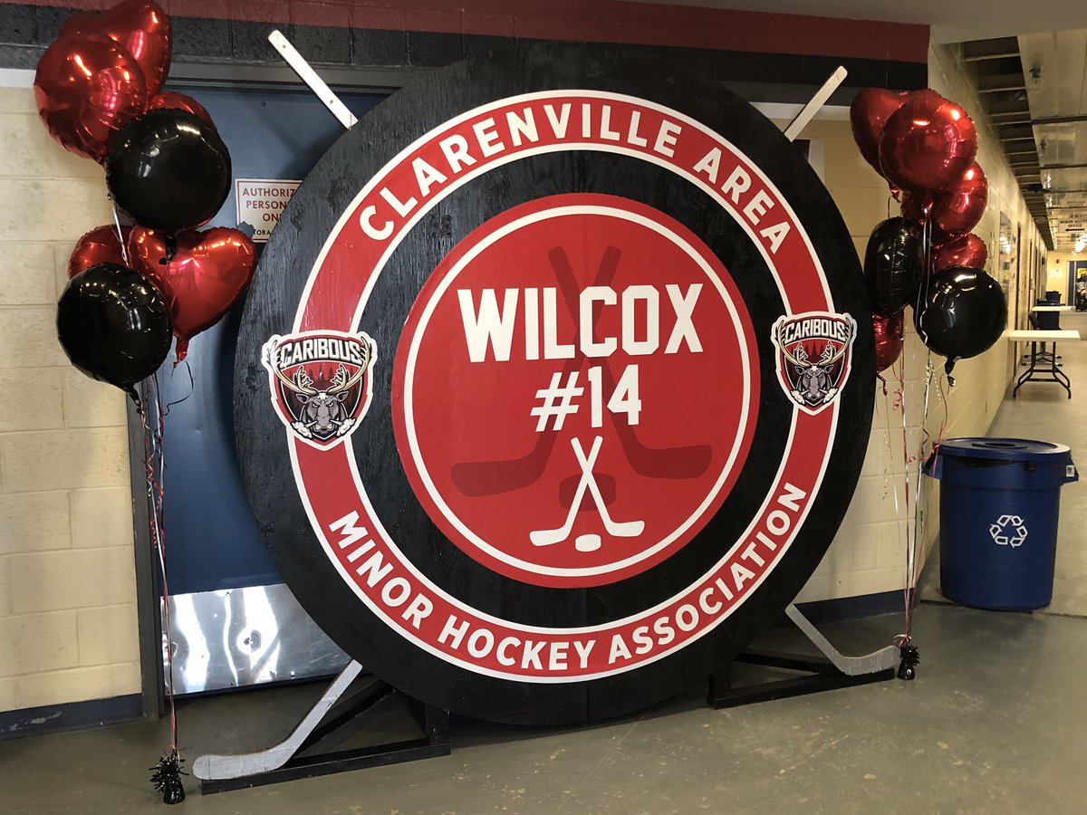 1/2 Our ‘big puck’ has become a fixture at many CAMHA special events &amp; tournaments &amp; has had many different faces since Brent made it for us almost two years ago.  This wknd it honours Joshua Wilcox at our Annual Atom tournament. #Wilcox14 #GoBousGo @HkyNL 
#MinorHockeyWeek